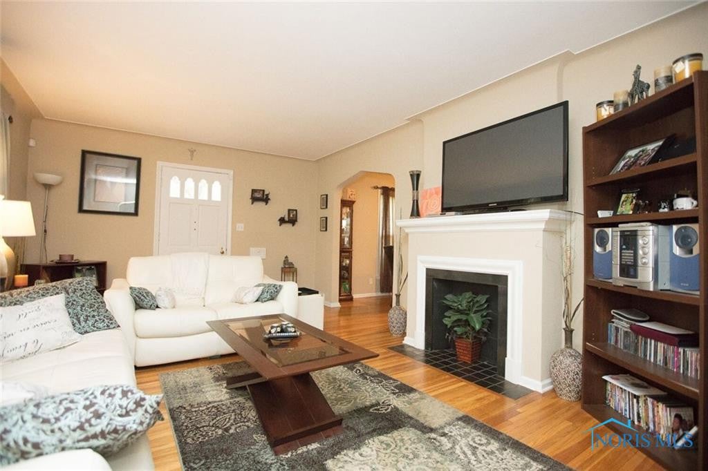 3844 Maxwell Road Toledo, OH 43613 - Photo 6 of 27 Gallery Image 6