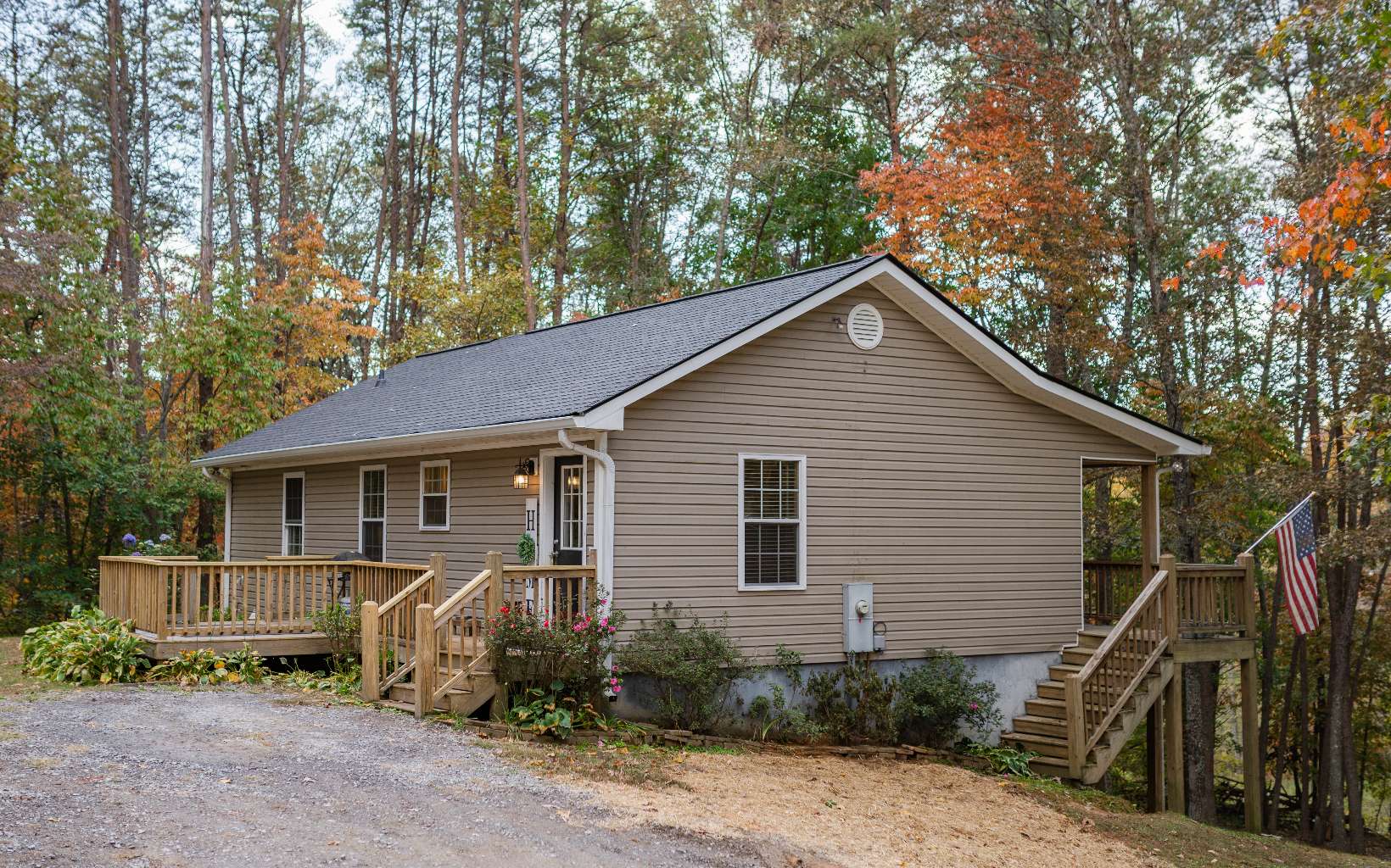 531 Scenic Drive Blue Ridge, GA 30513 - Photo 30 of 37 Additional View