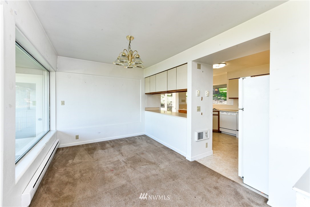 14869 Gibralter Road Anacortes, WA 98221 - Photo 17 of 36 Gallery Image 17