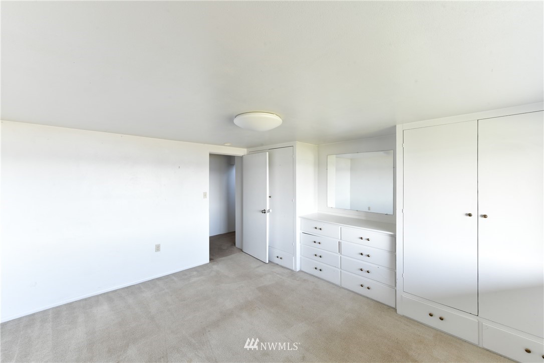 14869 Gibralter Road Anacortes, WA 98221 - Photo 25 of 36 Gallery Image 25