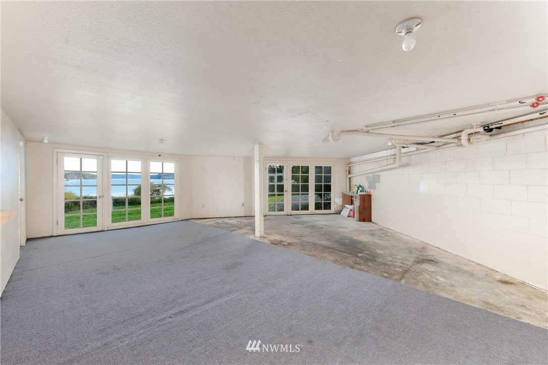 14869 Gibralter Road Anacortes, WA 98221 - Photo 28 of 36 Gallery Image 28