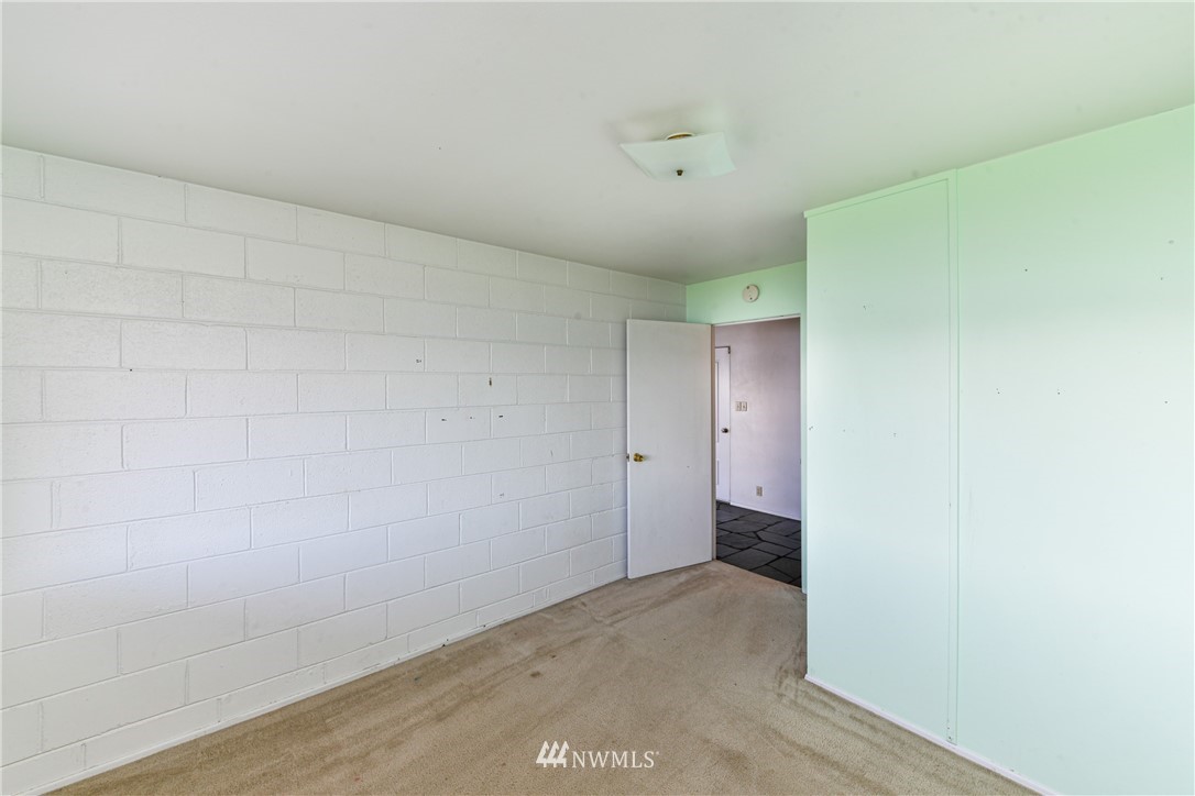 14869 Gibralter Road Anacortes, WA 98221 - Photo 33 of 36 Gallery Image 33