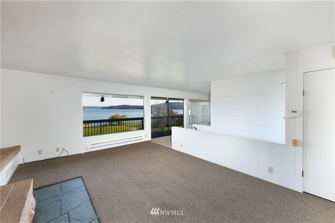 14869 Gibralter Road Anacortes, WA 98221 - Photo 7 of 36 Gallery Image 7