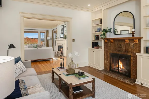 $3,495,000 | 2647 Cascadia Avenue South, Seattle, WA 98144