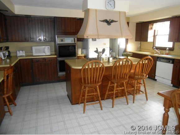 8694 North Copeland Ridge Road Madison, IN 47250 - Photo 4 of 15