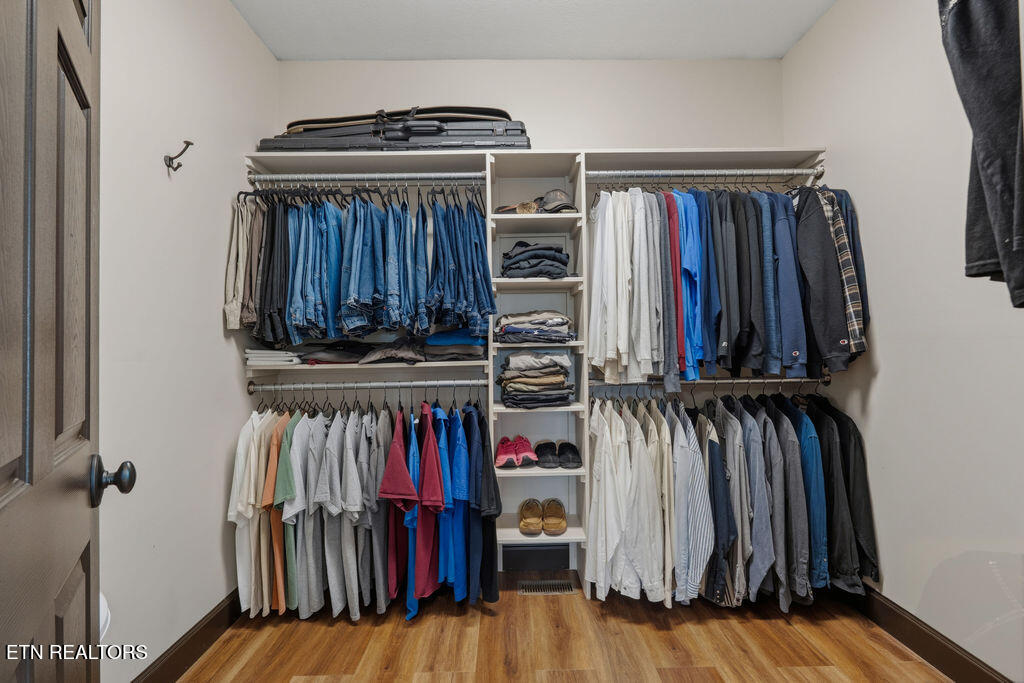 479 Engel Road Loudon, TN 37774 - Photo 24 of 60 Primary Closet