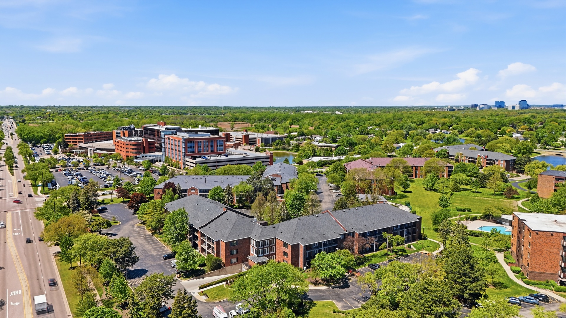 520 Biesterfield Road, Unit 119F Elk Grove Village, IL 60007 - Photo 36 of 39