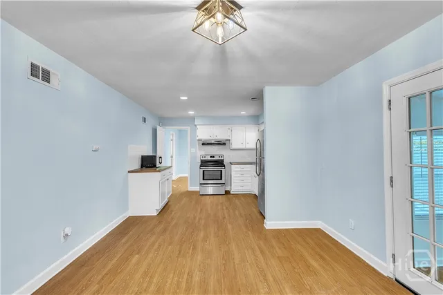 $2,100 | 406 Briarcliff Circle, Savannah, GA 31419