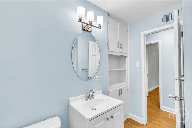 $2,100 | 406 Briarcliff Circle, Savannah, GA 31419