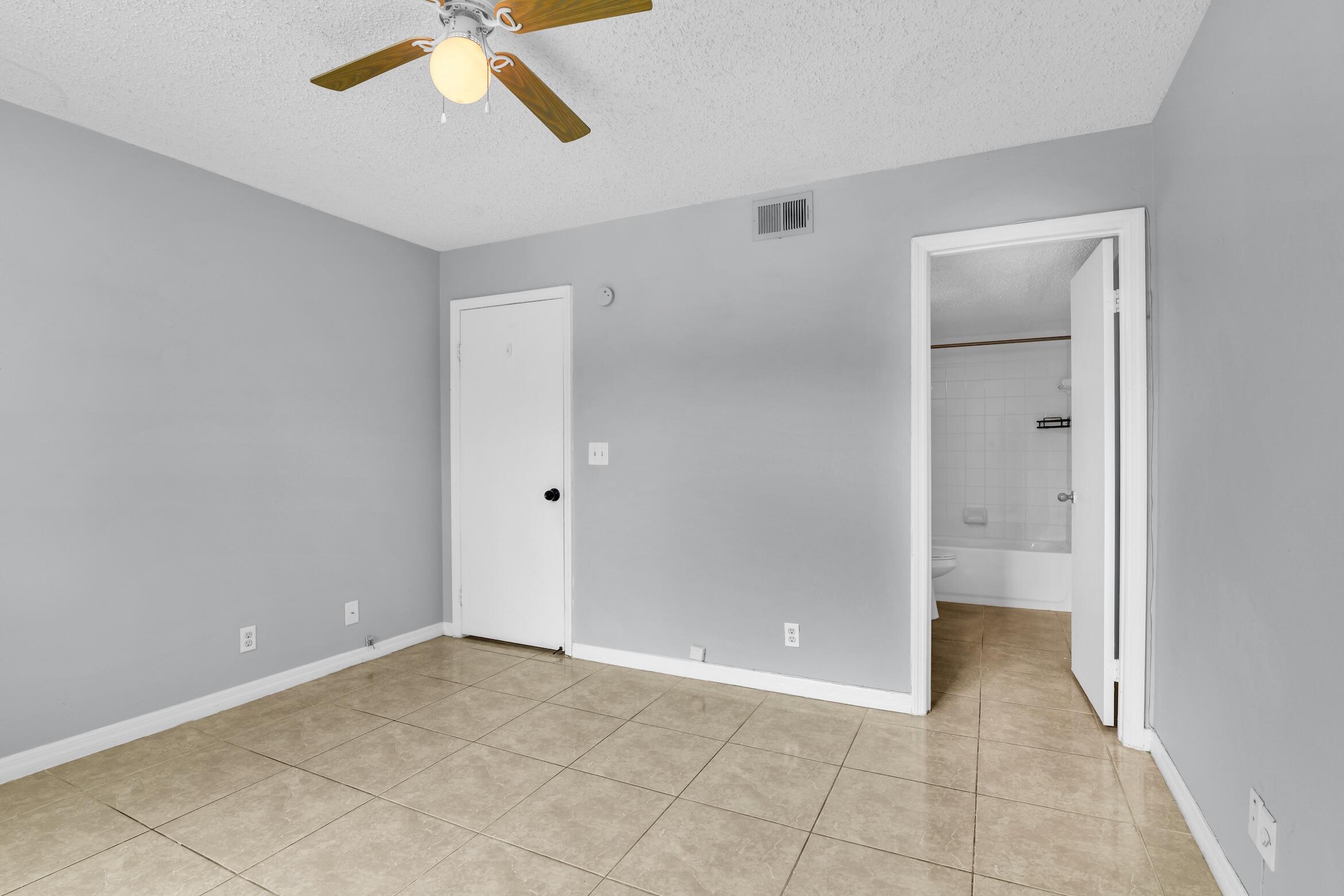 3995 West McNab Road, Unit B205 Pompano Beach, FL 33069 - Photo 23 of 34 3995 W McNab Rd Pompano Beach --23