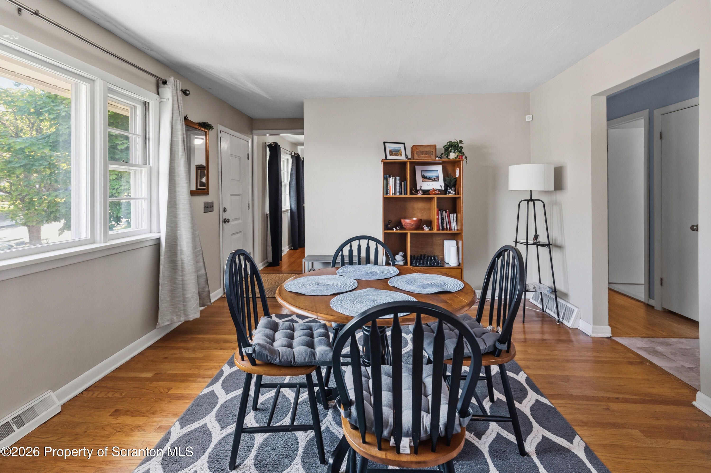 926 Grandview Street Scranton, PA 18509 - Photo 2 of 46 IMG_3808
