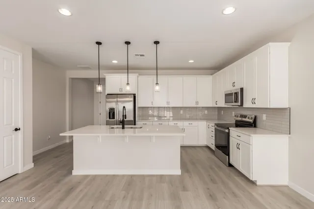 $413,995 | 18773 Panchito Drive, Gold Canyon, AZ 85118