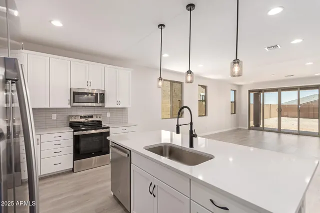 $413,995 | 18773 Panchito Drive, Gold Canyon, AZ 85118