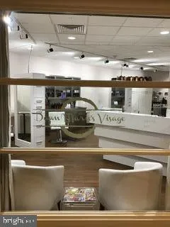 $485,000 | 203 Yoakum Parkway, Unit 1512, Alexandria, VA 22304