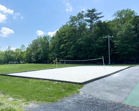 $349,900 | 2110 Lansdale Drive, East Stroudsburg, PA 18301