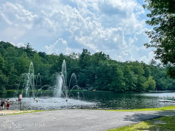 $349,900 | 2110 Lansdale Drive, East Stroudsburg, PA 18301
