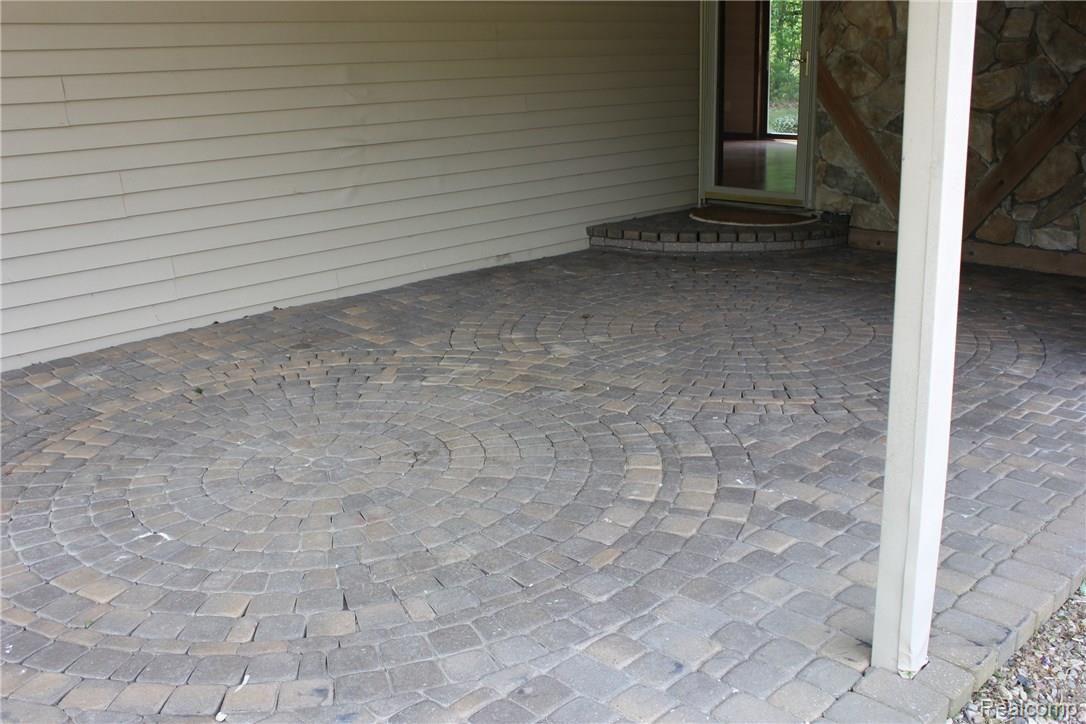 2254 Atwell Road Attica, MI 48412 - Photo 2 of 47 IMG_4116.JPG