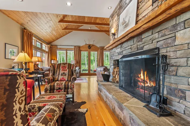 $1,300,000 | 174 Old County Road, Dallas Plt, ME 04970