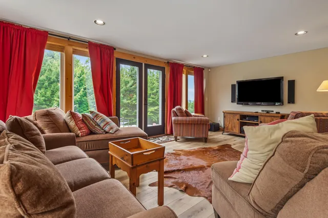 $1,300,000 | 174 Old County Road, Dallas Plt, ME 04970