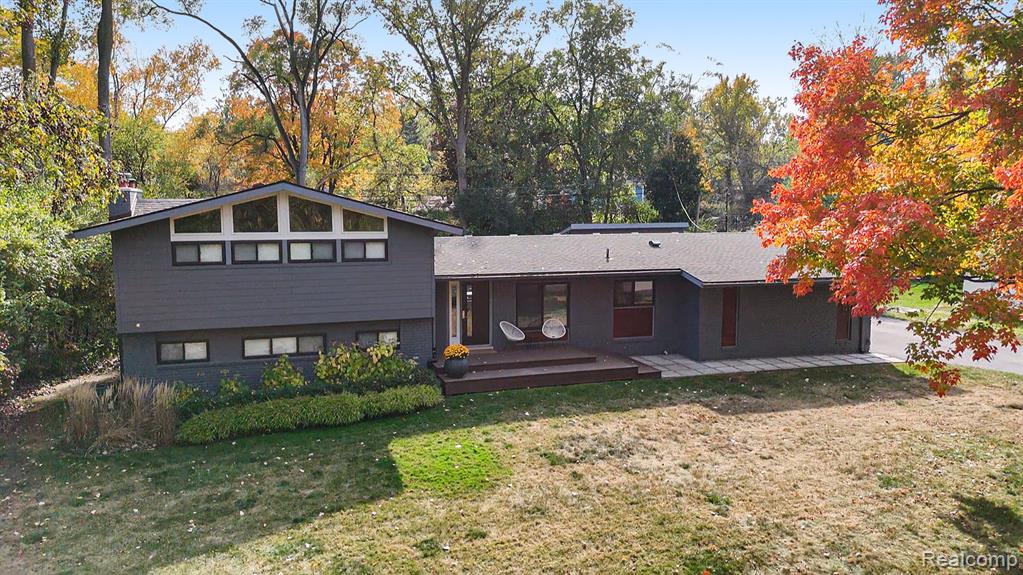 29849 Sugar Spring Road Farmington Hills, MI 48334 - Photo 44 of 49