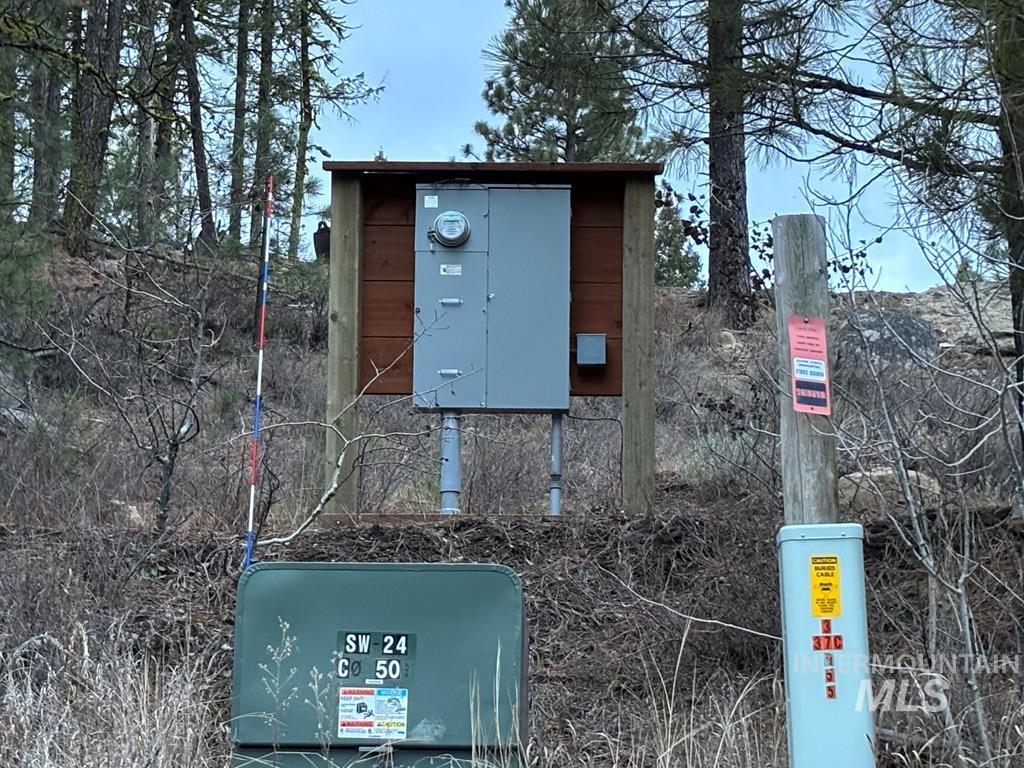28 Sarah Way Cascade, ID 83611 - Photo 16 of 18 Exterior view of a pad mount transformer and electric meter