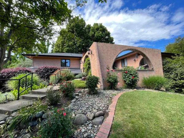 $714,000 | 2890 Balaton Avenue, Redding, CA 96001