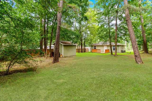 $1,325 | 10629 Royal Cavins Drive, Conroe, TX 77303