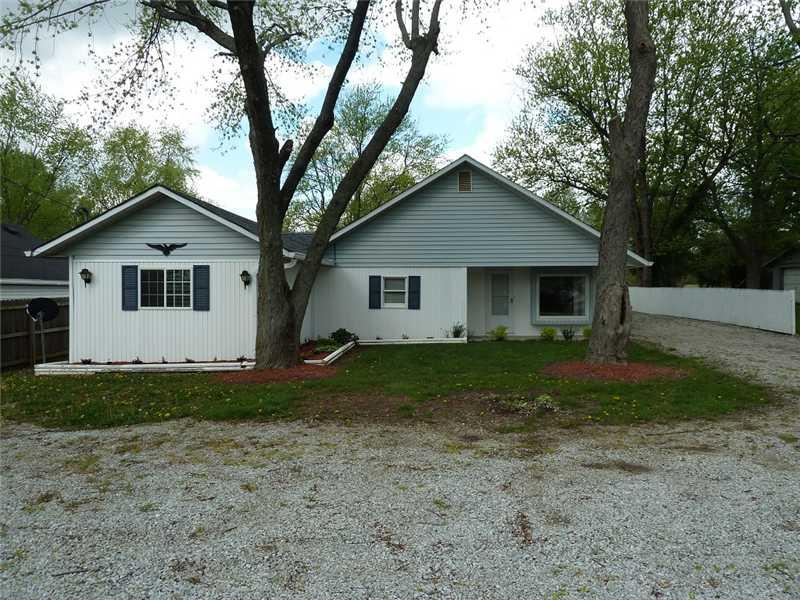 1444 Mitthoeffer Road Indianapolis, IN 46229 - Photo 1 of 15 Gallery Image 1