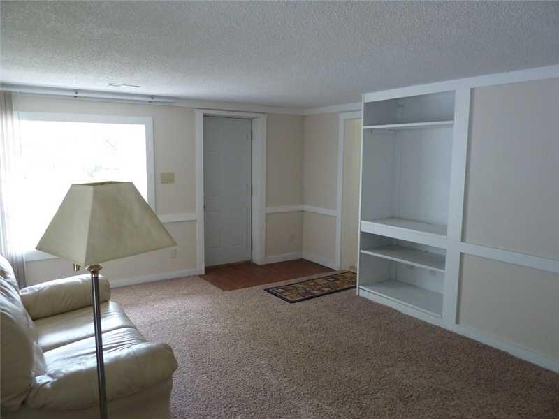 1444 Mitthoeffer Road Indianapolis, IN 46229 - Photo 2 of 15 Gallery Image 2