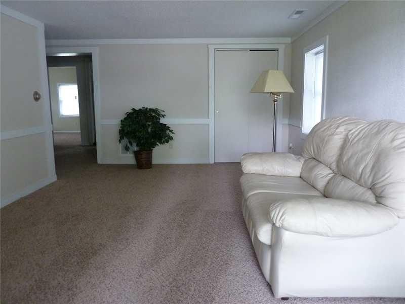 1444 Mitthoeffer Road Indianapolis, IN 46229 - Photo 5 of 15 Gallery Image 5