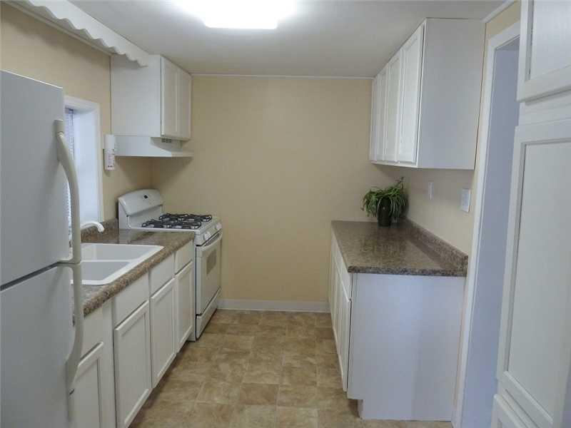 1444 Mitthoeffer Road Indianapolis, IN 46229 - Photo 7 of 15 Gallery Image 7