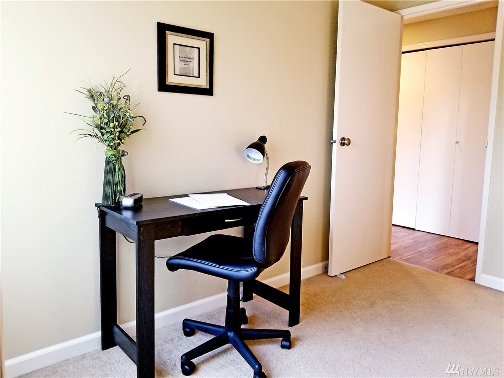 701 Southwest 5th Court, Unit B302 Renton, WA 98057 - Photo 10 of 18