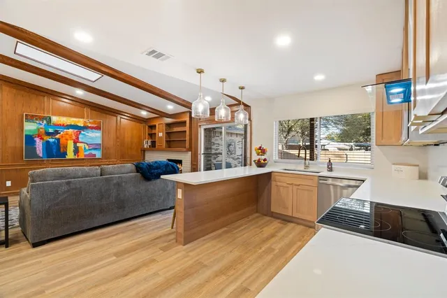 $533,777 | 8629 Baumgarten Drive, Dallas, TX 75228