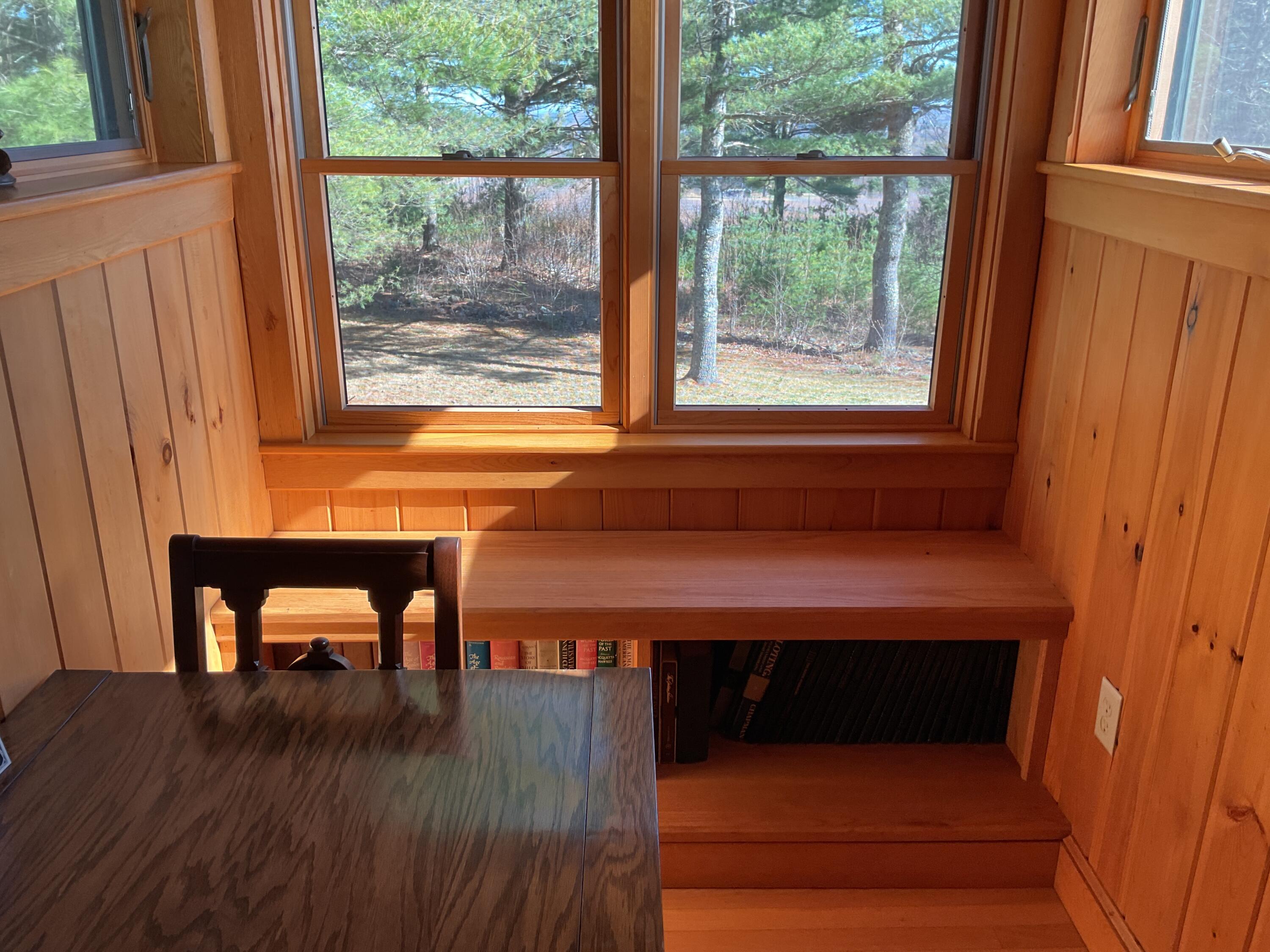 89 Waite Hill Road Cornville, ME 04976 - Photo 29 of 47 Nook in Family Room