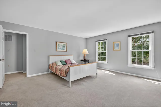 $849,000 | 15 Linden Hill Way Southwest, Leesburg, VA 20175