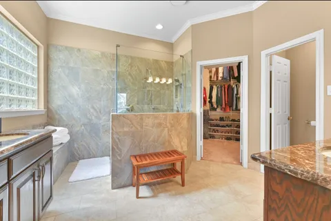 $680,000 | 2903 Harvest Hill Drive, Friendswood, TX 77546