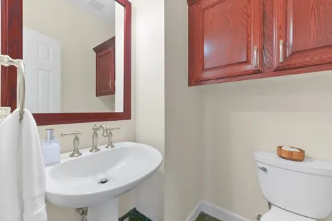 $680,000 | 2903 Harvest Hill Drive, Friendswood, TX 77546