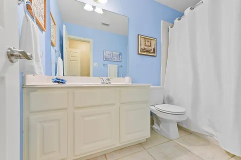 $680,000 | 2903 Harvest Hill Drive, Friendswood, TX 77546