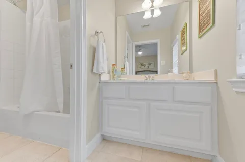 $680,000 | 2903 Harvest Hill Drive, Friendswood, TX 77546