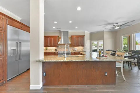 $680,000 | 2903 Harvest Hill Drive, Friendswood, TX 77546