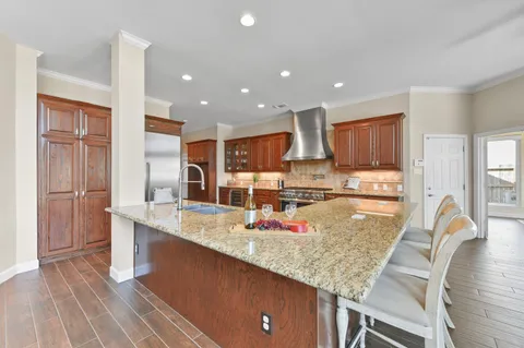 $680,000 | 2903 Harvest Hill Drive, Friendswood, TX 77546