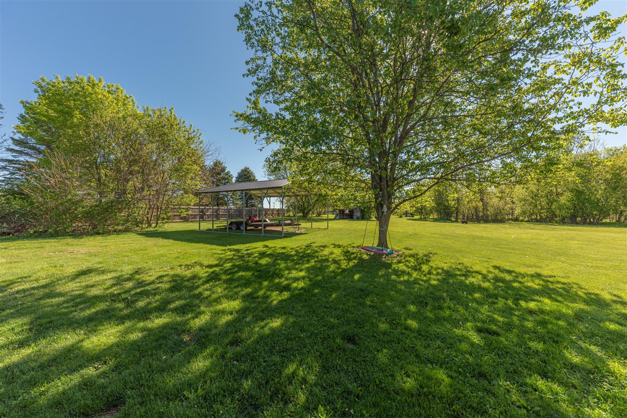 12199 North Meridian Road Pleasant Lake, MI 49272 - Photo 10 of 48