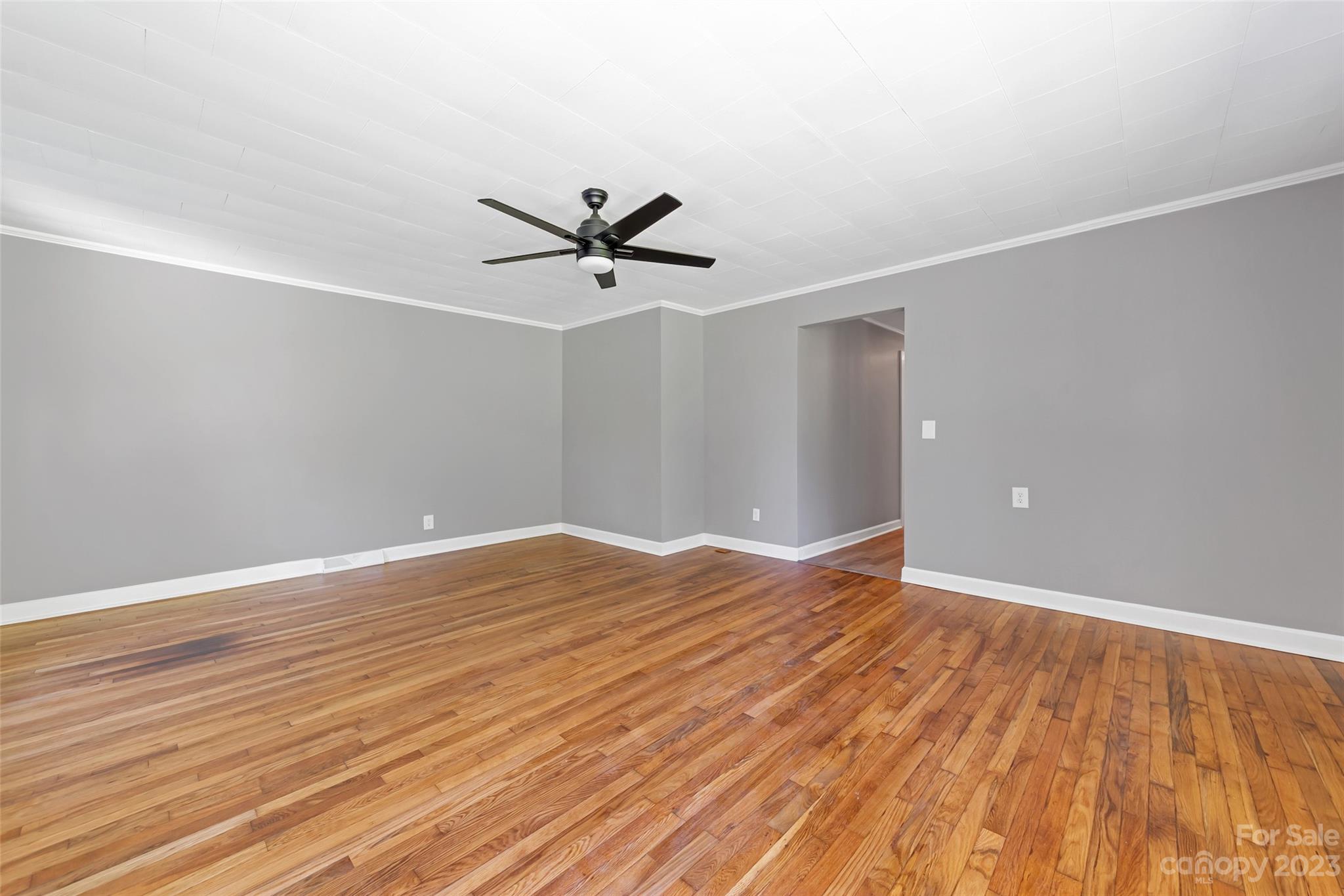 7975 Sugar Hill Road Marion, NC 28752 - Photo 2 of 25 Gallery Image 2