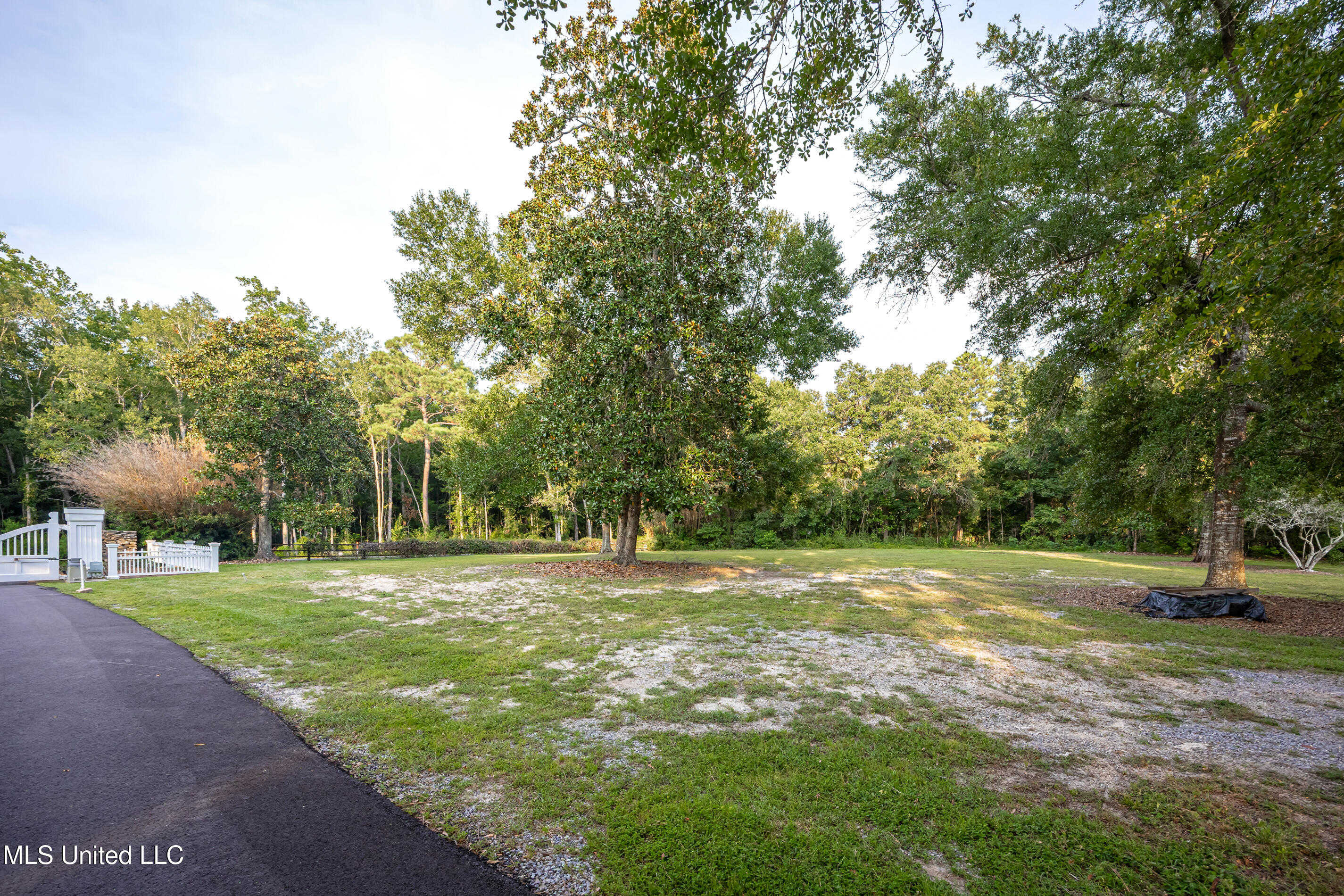 Lot 4 Pointe Aux Chenes Road Ocean Springs, MS 39564 - Photo 4 of 19 5F5A5355-2