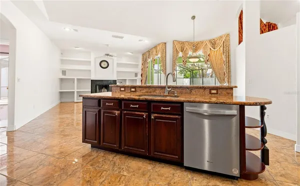 $669,000 | 8022 Canyon Lake Circle, Orlando, FL 32835