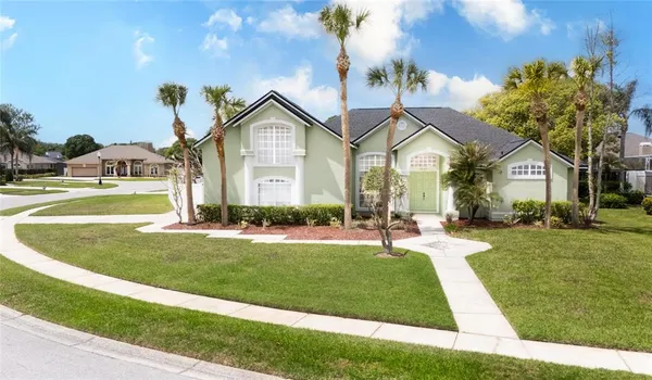 $669,000 | 8022 Canyon Lake Circle, Orlando, FL 32835