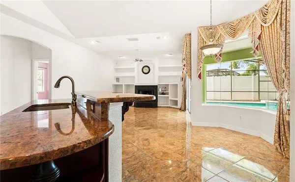 $669,000 | 8022 Canyon Lake Circle, Orlando, FL 32835