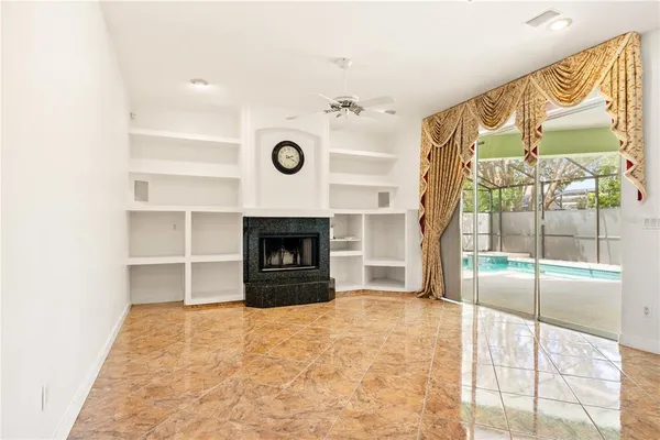 $669,000 | 8022 Canyon Lake Circle, Orlando, FL 32835