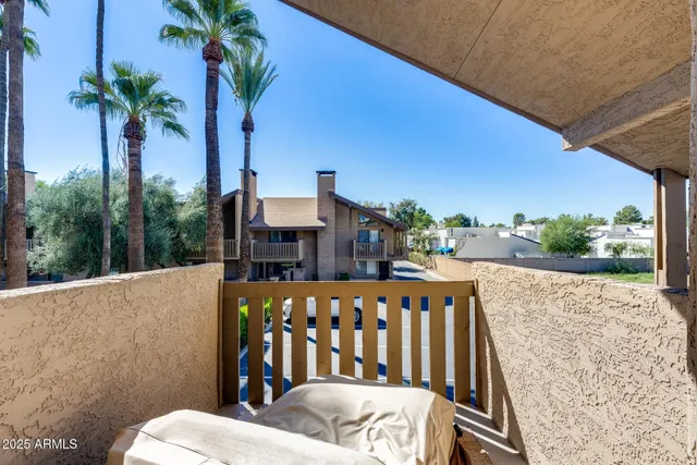 $390,000 | 5350 North Central Avenue, Unit 30, Phoenix, AZ 85012