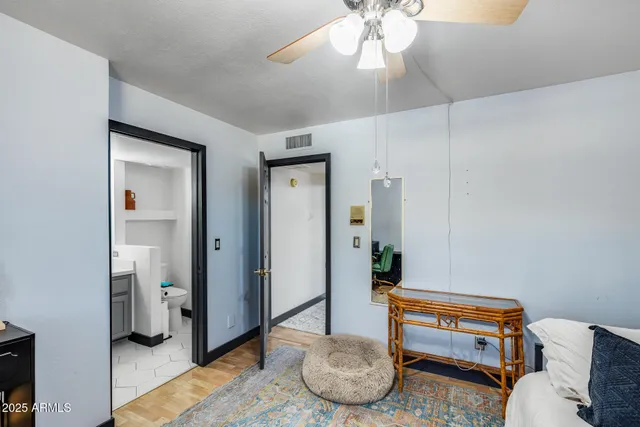 $390,000 | 5350 North Central Avenue, Unit 30, Phoenix, AZ 85012